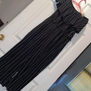 ☘️Black and white jumpsuit☘️